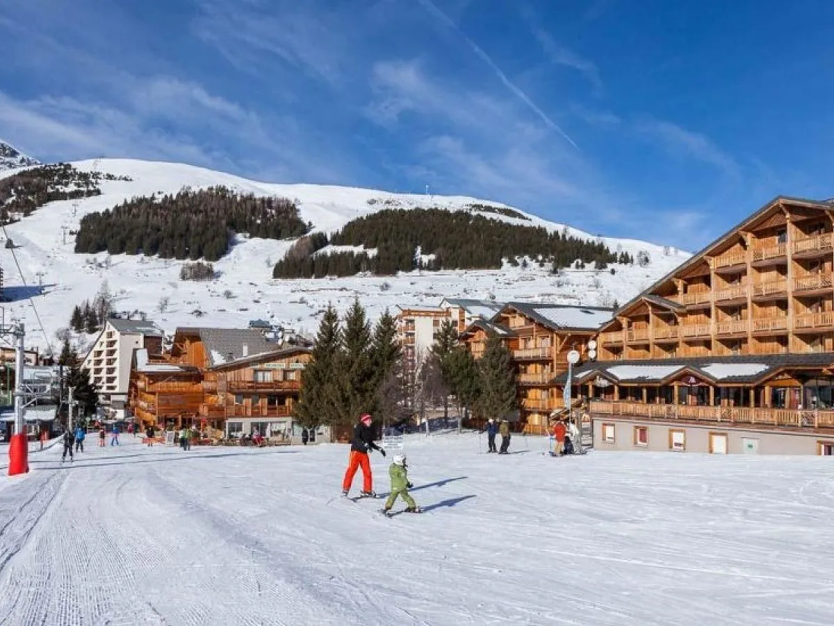 Apartmani Multi Residences Groupe 2 (Cabourg, St.Christophe, Meijotel, Lauvitel, Tyrol, Sappey, Champame)