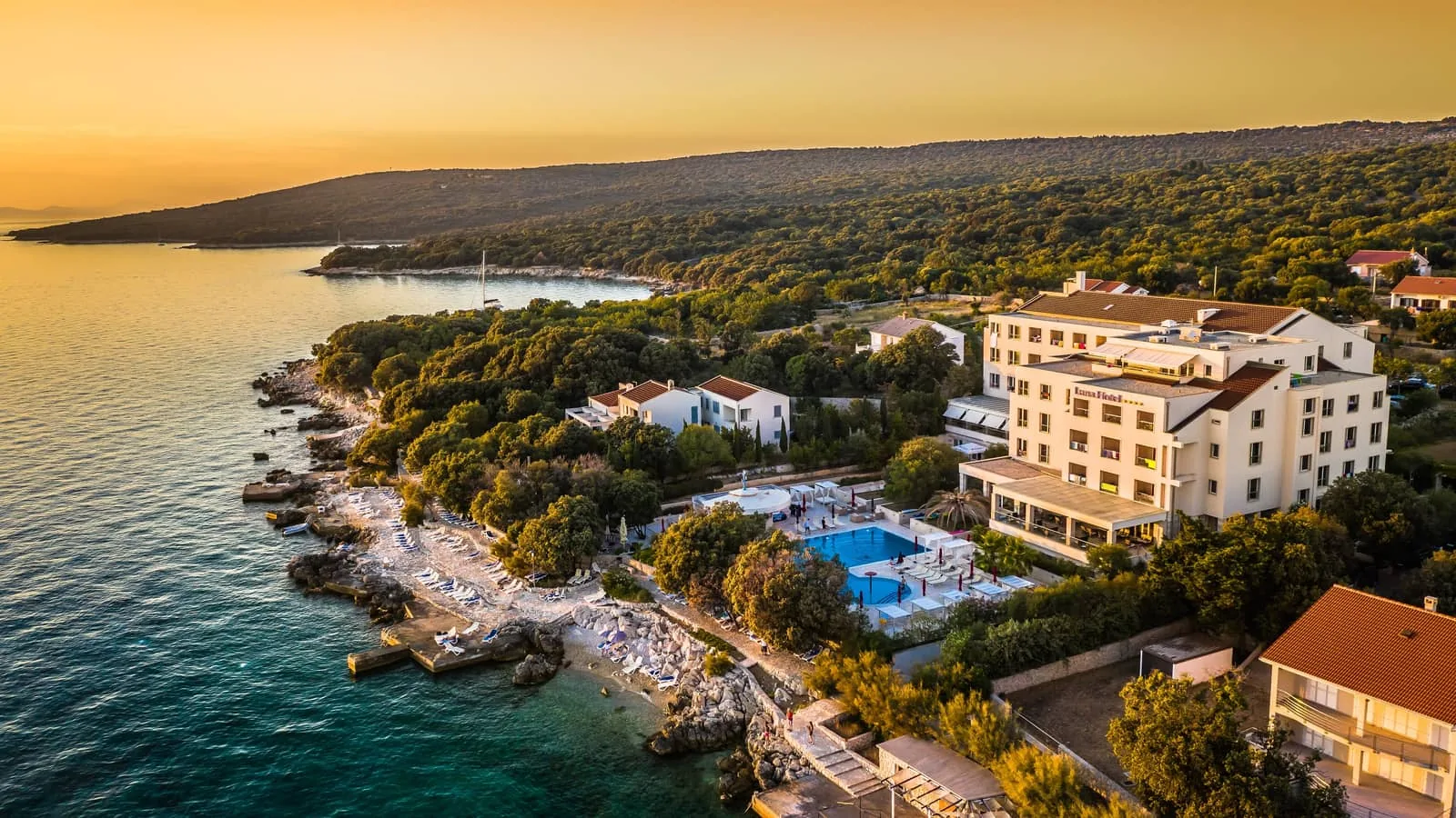 Hotel La Luna 4*