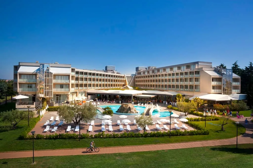 Hotel Aminess Vival Maestral 4*
