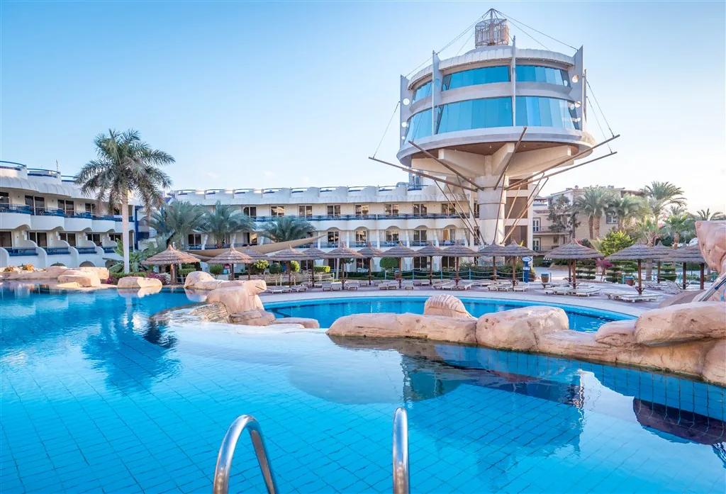 Sea Gull Resort & Beach