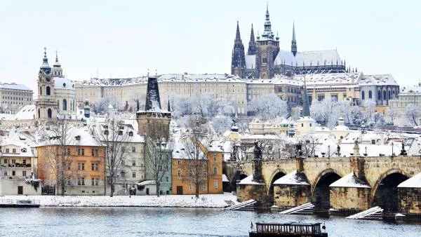 Prag - zimski praznici 2027.