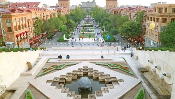 Gruzija, Armenija i Kavkaz