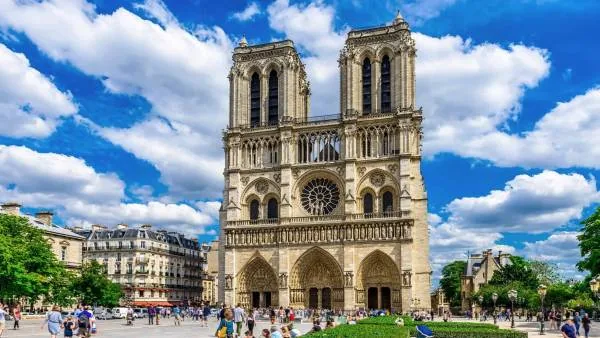 Pariz