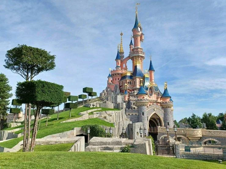 Disneyland Pariz: što se krije iza dvorca Trnoružice