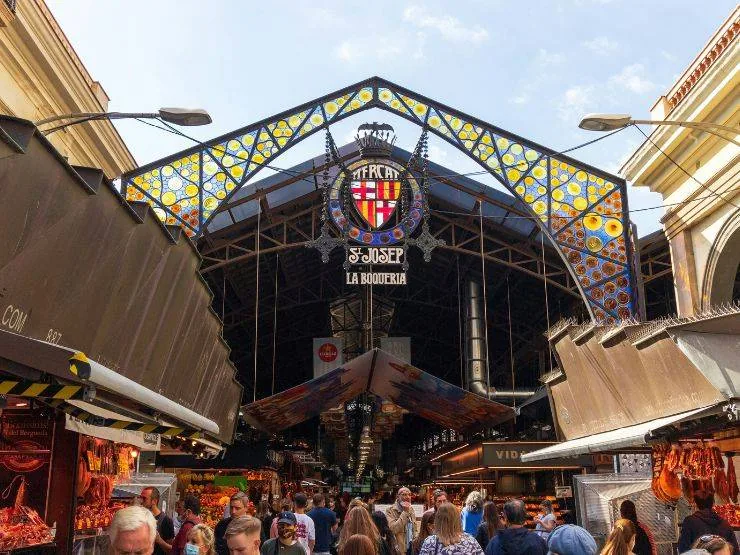 La Boqueria u Barceloni: povijest tržnice, namirnice i kulinarsko znanje