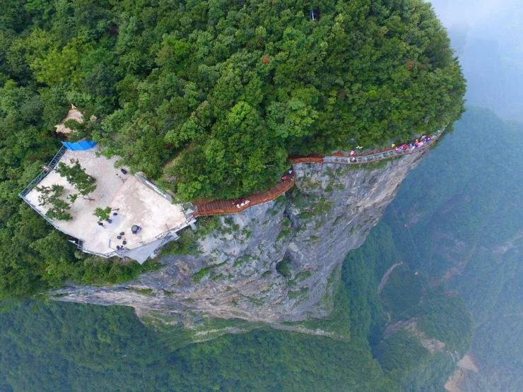 Planina Tianmen: Nebeska vrata u stijeni iznad Zhangjiajiea