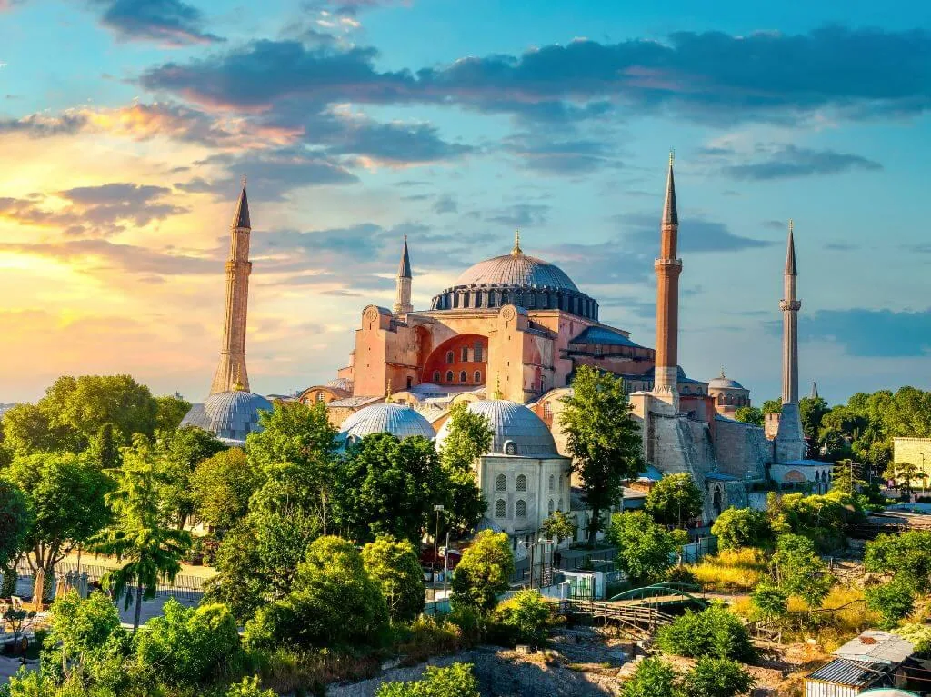 Biseri egejskog mora Atena i Istanbul - krstarenje brodom MSC Fantasia, grupni polazak