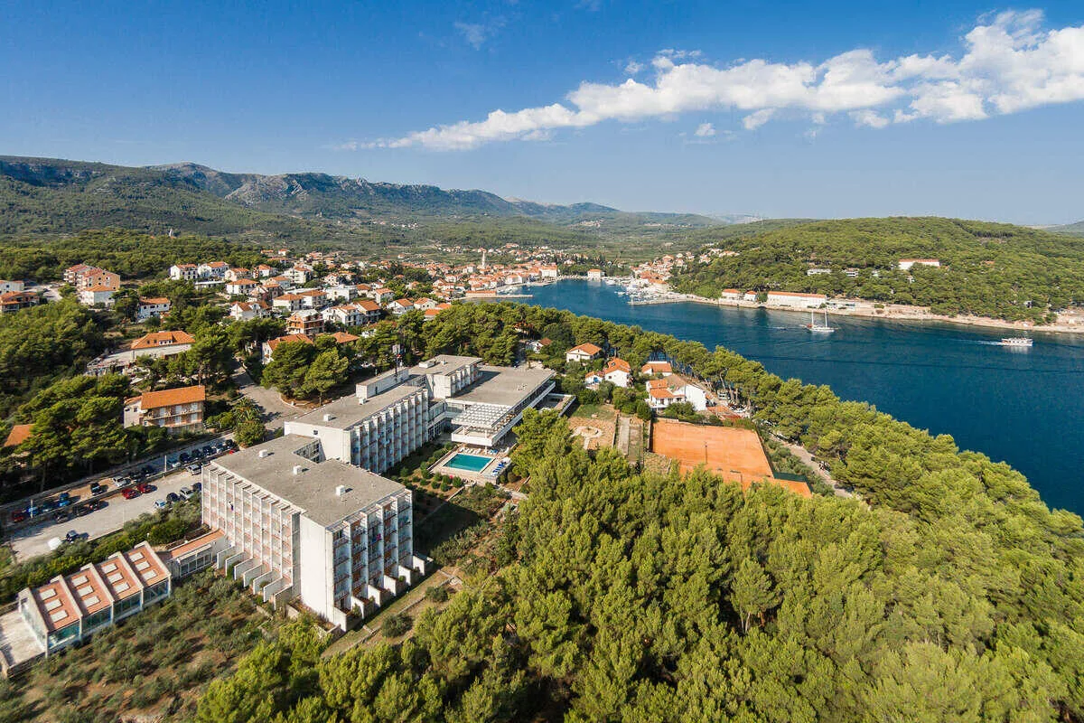 Hotel Hvar 3* Jelsa