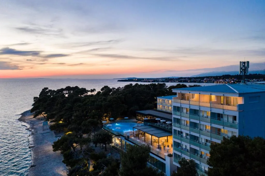 Hotel Pinija Petrčane 4*-Jesenska čarolija -15%