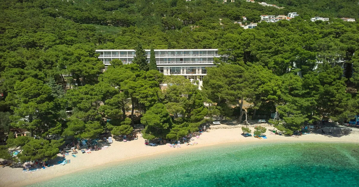Brela, Bluesun Hotel Maestral 3*
