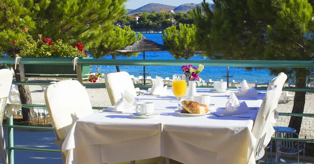 Krapanj (Šibenik), Hotel Spongiola 4*