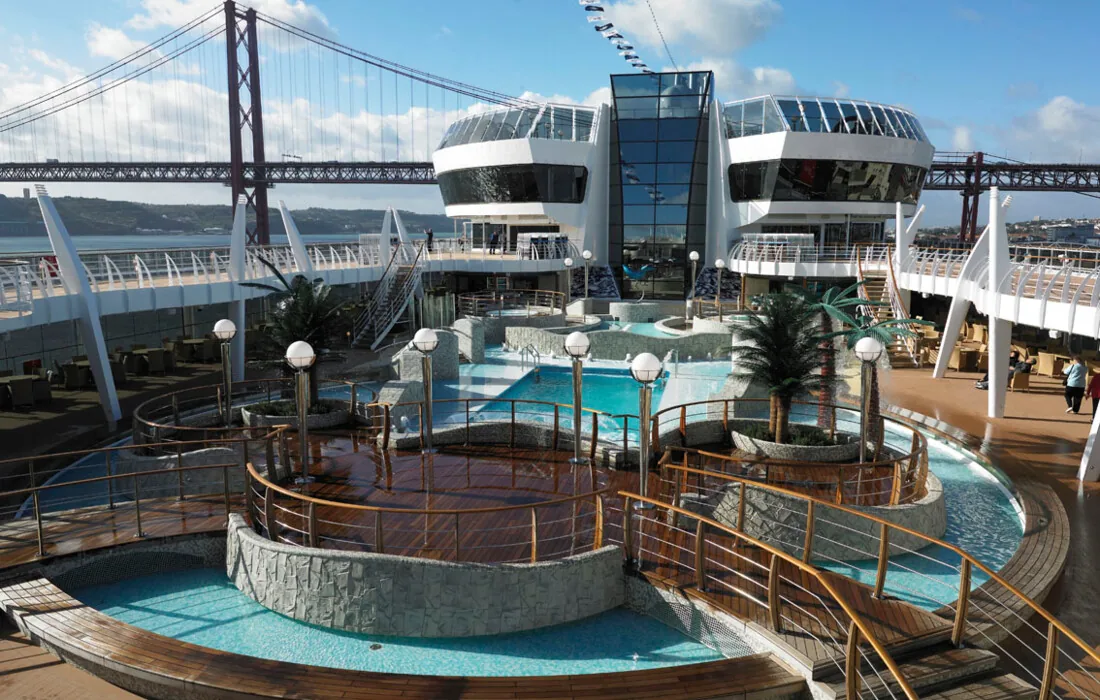 MSC Fantasia - krstarenje do ATENE i ISTANBULA, grupno, 12.10. – galerija 1