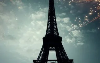 Novoletni Pariz z letalom