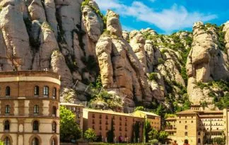 Slikovita Barcelona in Montserrat