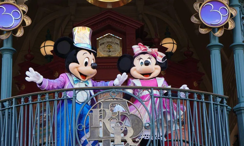V Pariz in Disneyland z avtobusom – galerija 1