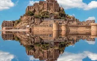 Osupljivi Mont Saint-Michel in dinamičen Nantes