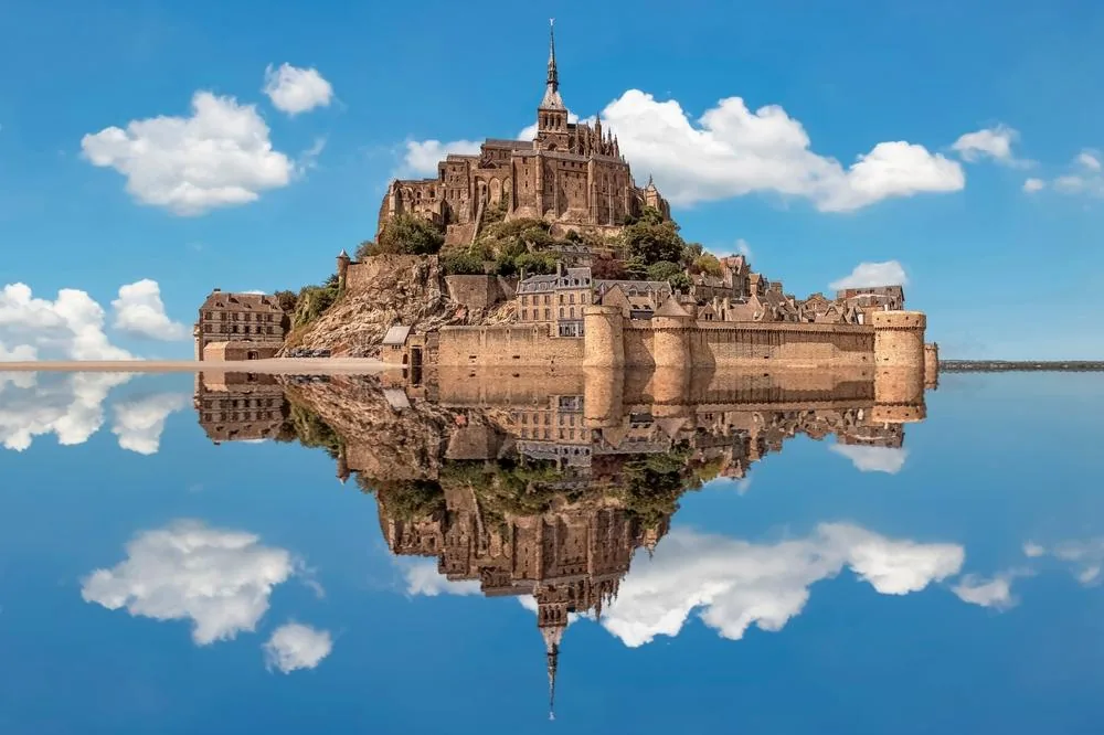 Osupljivi Mont Saint-Michel in dinamičen Nantes – galerija 1