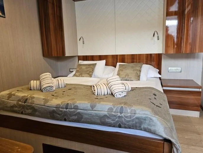 Biseri severne Dalmacije iz Splita (KL6) – galerija 2
