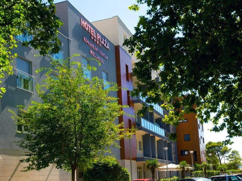 Hrvatska, Omiš, Hotel Plaža – galerija 1