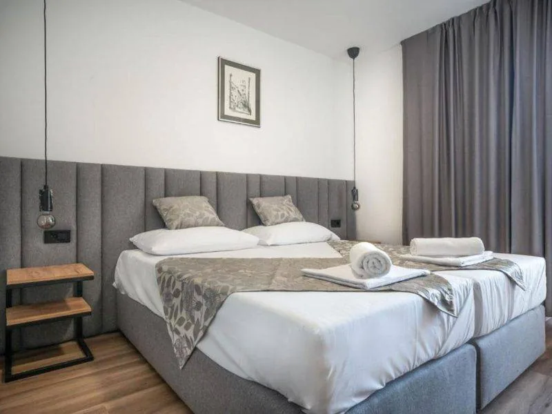 Hrvatska, Pirovac, Hotel Miran – galerija 1