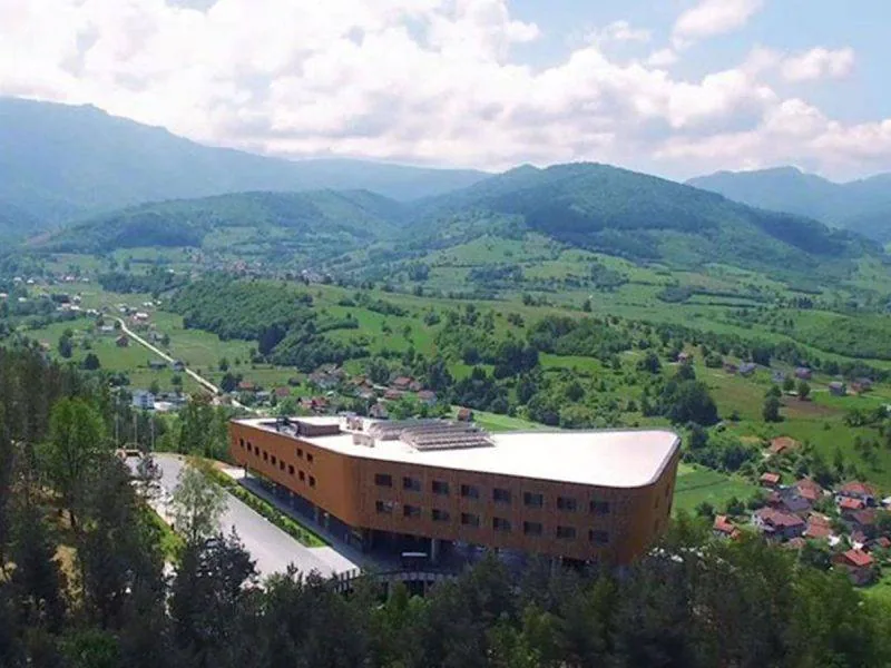 Bosna i Hercegovina, Tarčin (Sarajevo ), Tarčin Forest Resort & Spa Sarajevo – MGallery