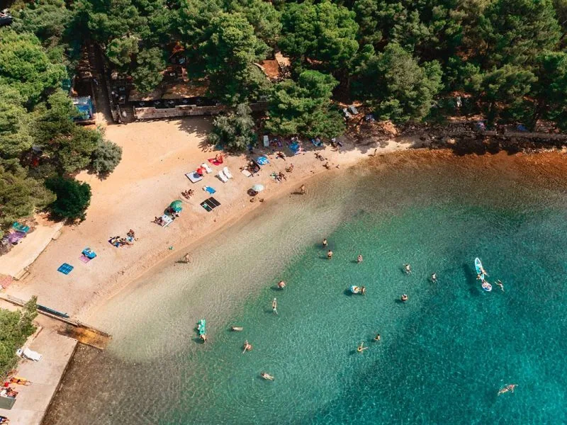 Hrvatska, otok Hvar, Vrboska, Turističko naselje Aminess Senses Resort – galerija 1