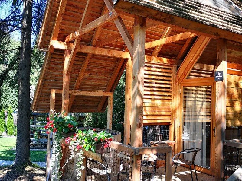 Slovenija, Ribno (Bled), Ribno Alpine Glamping – galerija 2