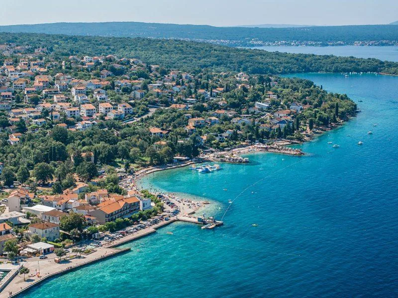 Hrvatska, otok Krk, Njivice, Aminess Younique GAIA Green Villas – galerija 2