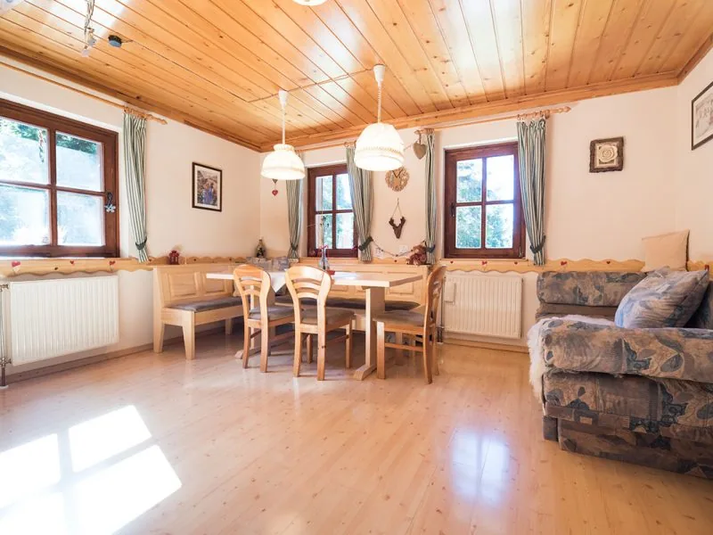 Slovenija, Krvavec, Apartmani Muštrinka – galerija 2