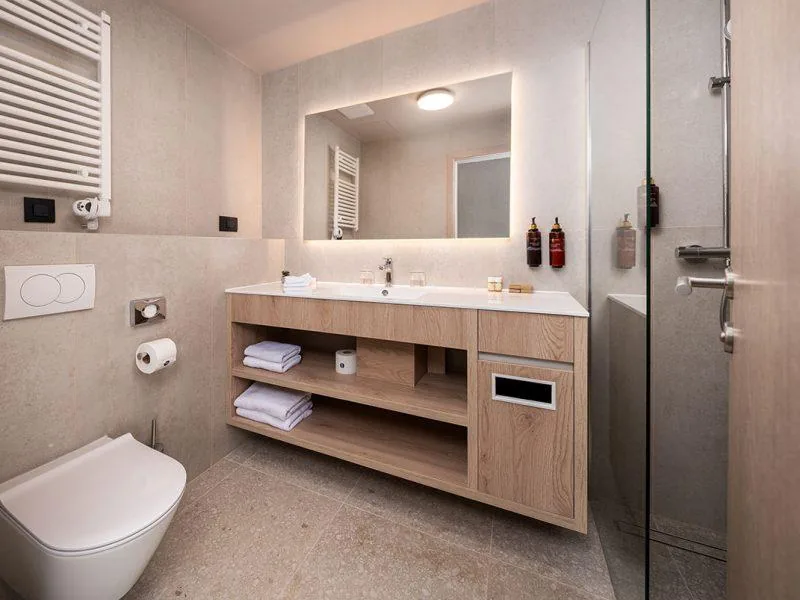 Hrvatska, Biograd, Hotel Adria – galerija 2